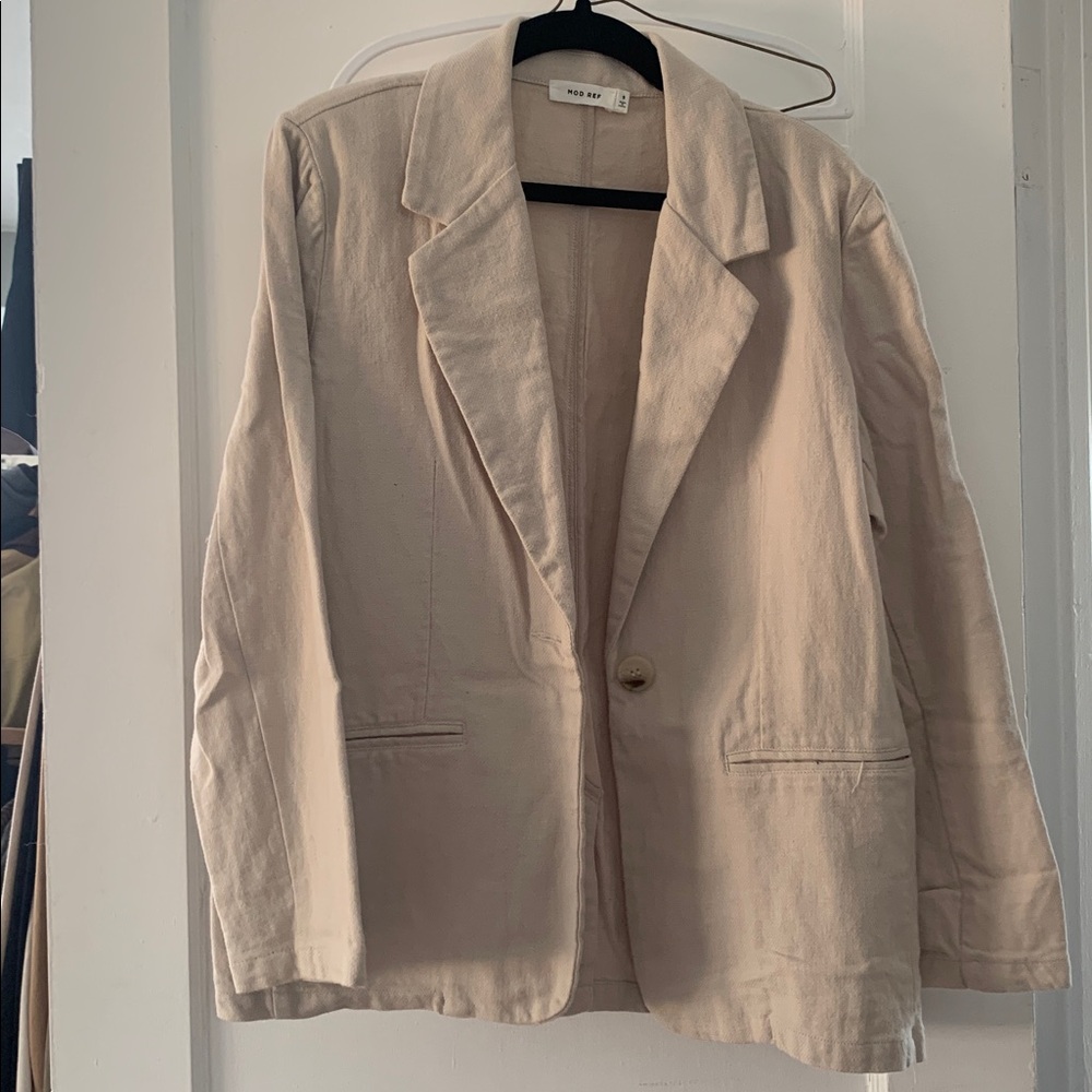 Mod Ref Light Beige Blazer - Picture 2 of 3